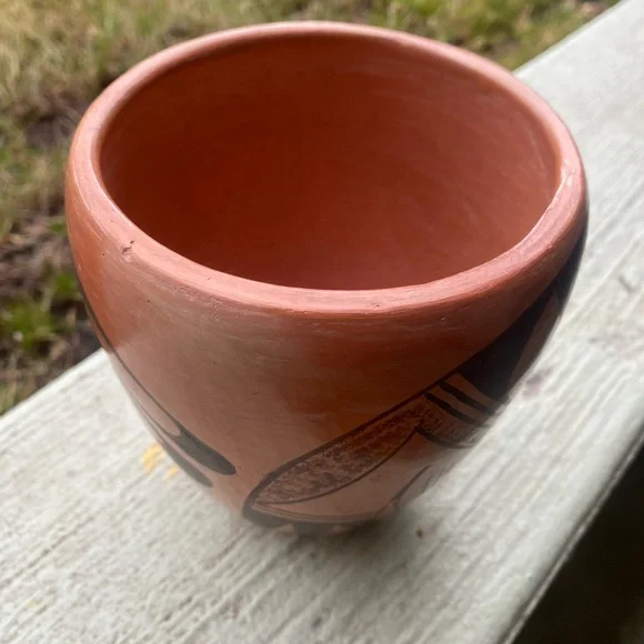 Beautiful Signed, Vintage Hopi Pottery Vase by Renowned Potter Frieda Poleahla - Picture 8 of 12